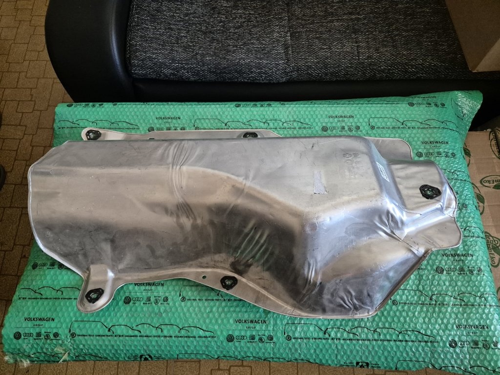 Škoda Rapid (NH) , Seat Toledo tepelná clona