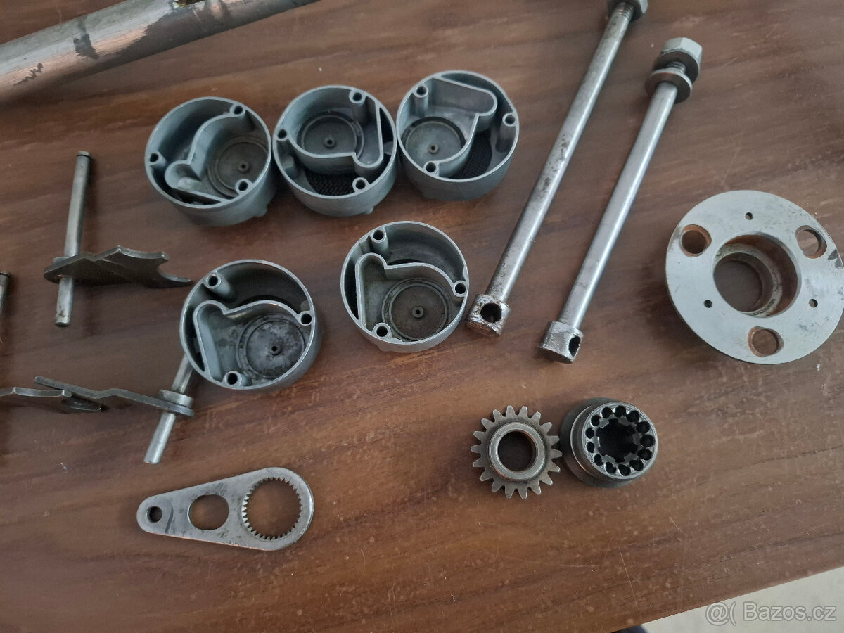 Prodám motor na S11,S22 po GO a další díly