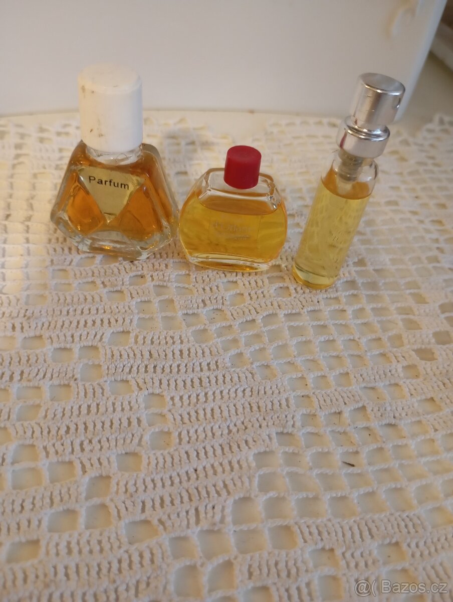 Miniatury toaletních vod