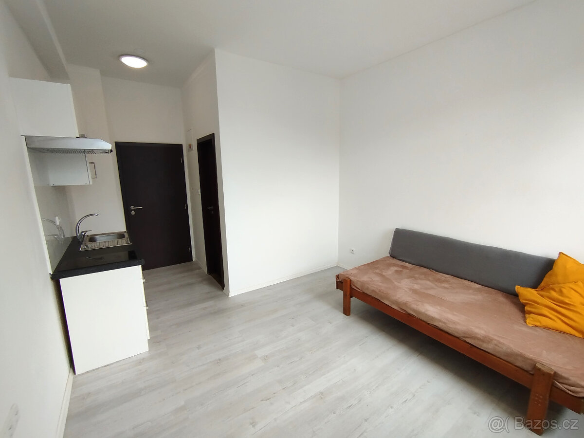 Pronájem garsonky 18m2