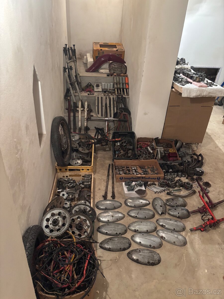 Jawa 05; 20; 21 pionýr