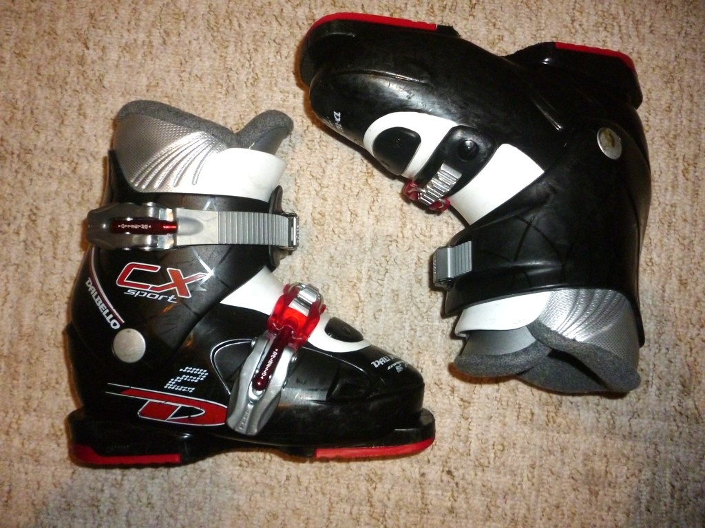 DALBELLO - dětské lyžáky