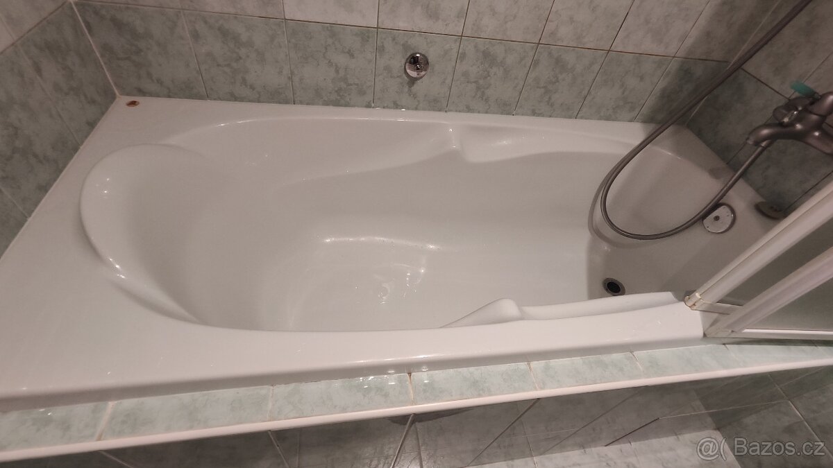 Vana Vagnerplast včetně sprchy a zástěny