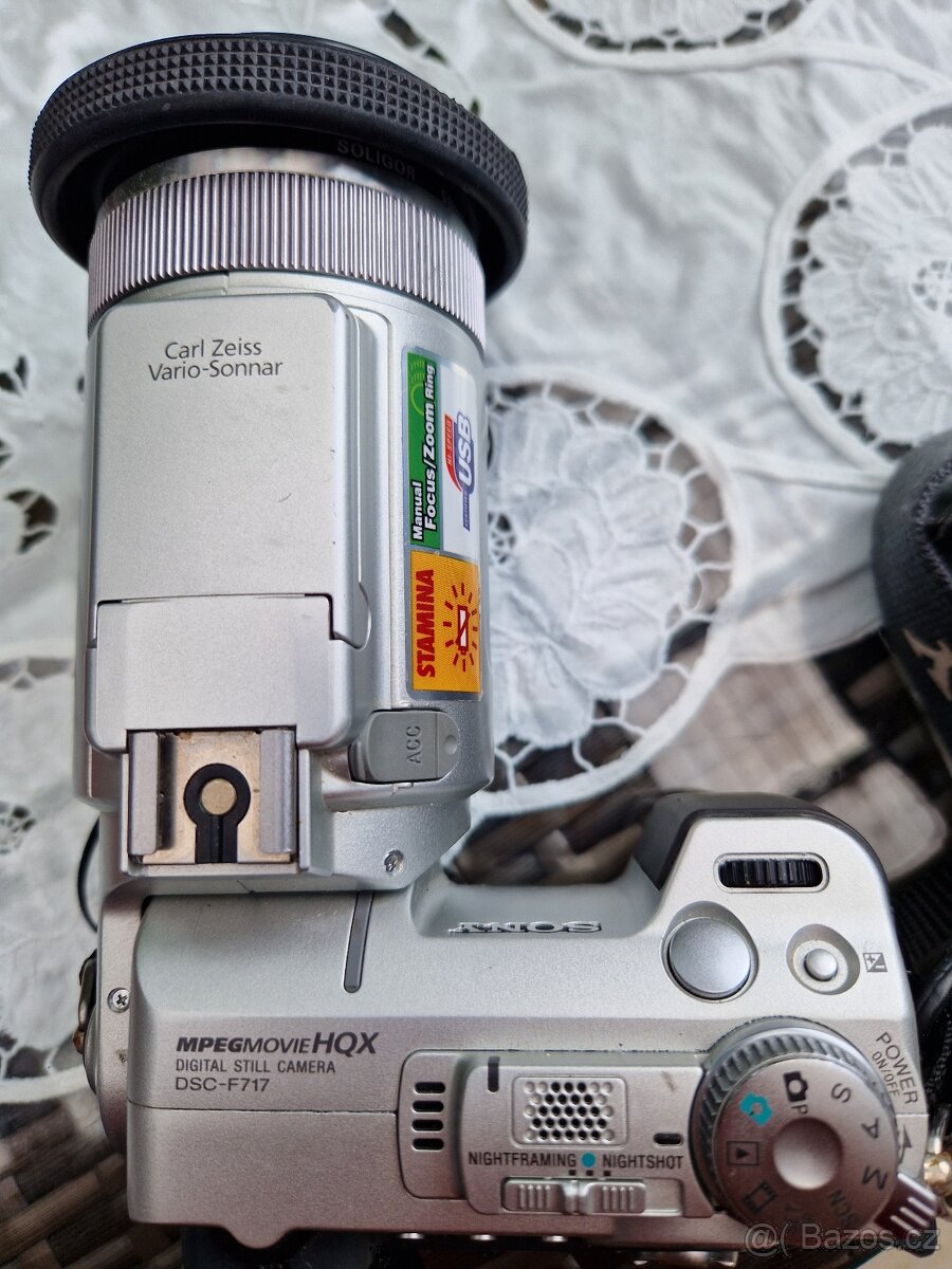 SONY DSF-F717