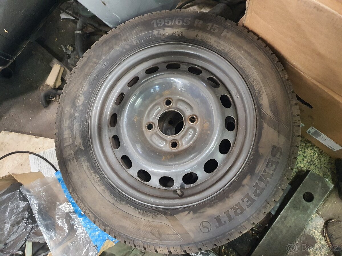 Kola 4x114.3 s pneu 195/65/15