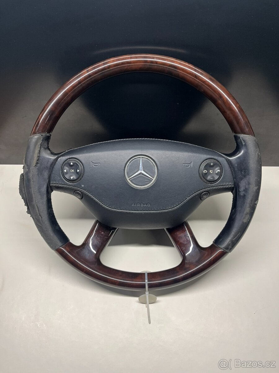 //Volant včetně Airbagu Mercedes-Benz W221//