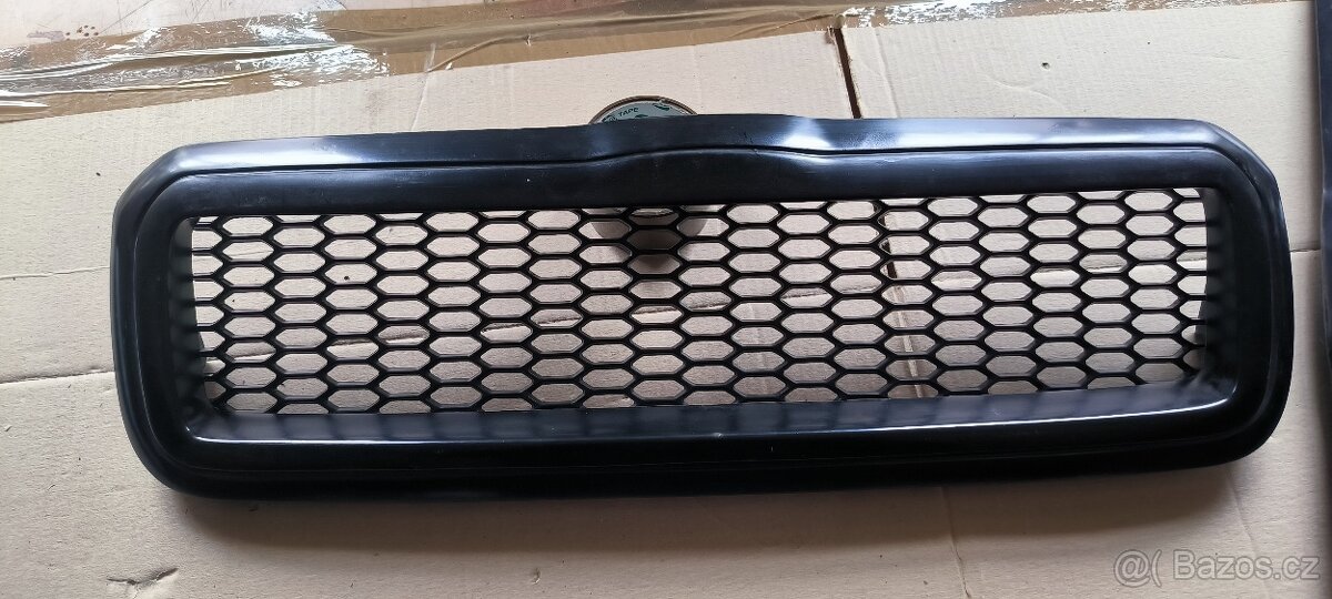 Prodam tumingovou masku Skoda Octavia1 stary model