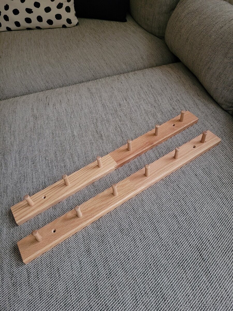 Dva nové věšáky HOVOLM zn. IKEA, 57x5x5 cm