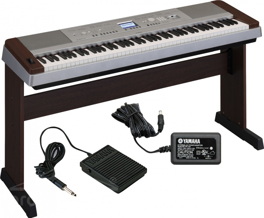 Klávesy YAMAHA Portable Grand DGX-640