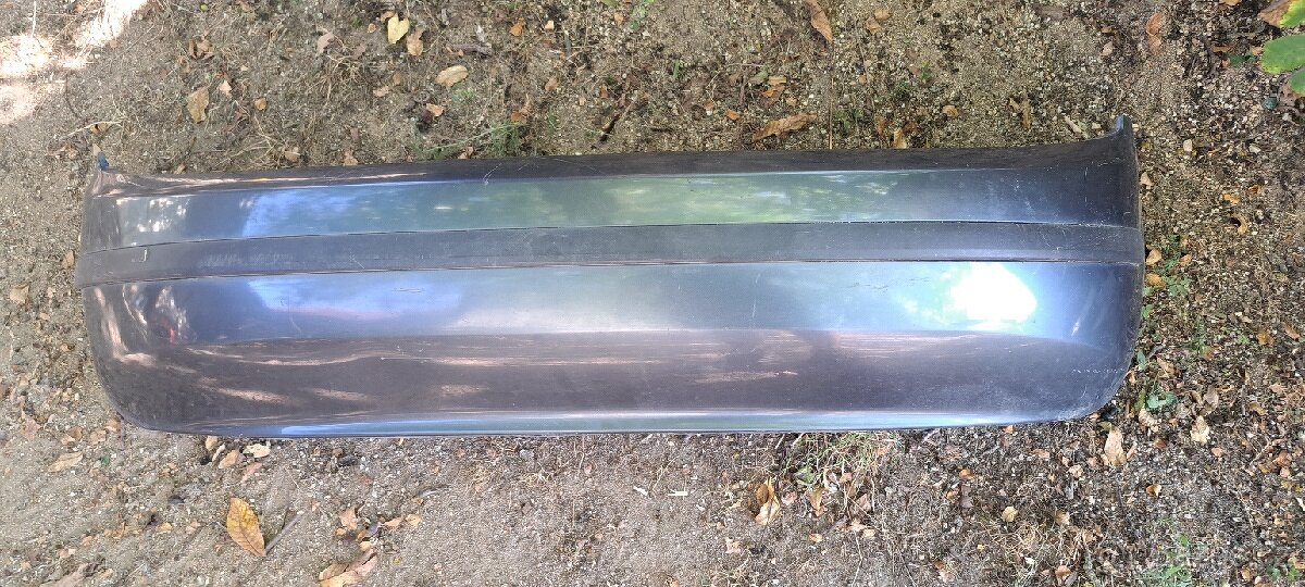 Zadni naraznik škoda fabia