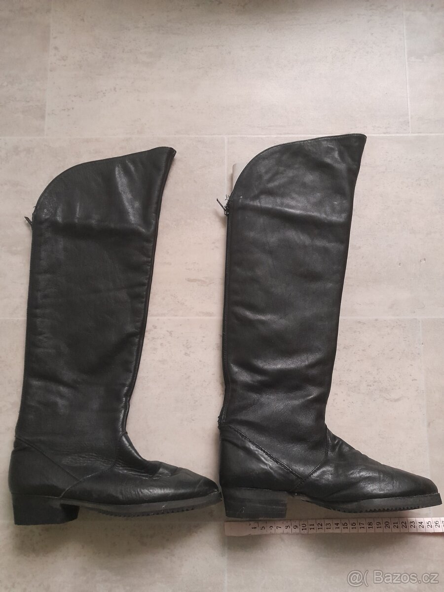 Kožené kozačky vel.36