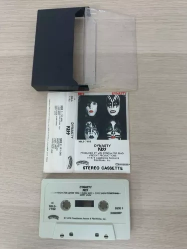 MC KAZETA KISS /DYNASTY -1979