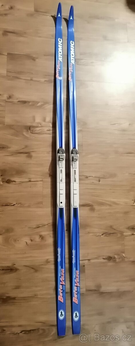 BĚŽKY ATOMIC BETA RC:8 VASA CLASSIC červená 191 cm