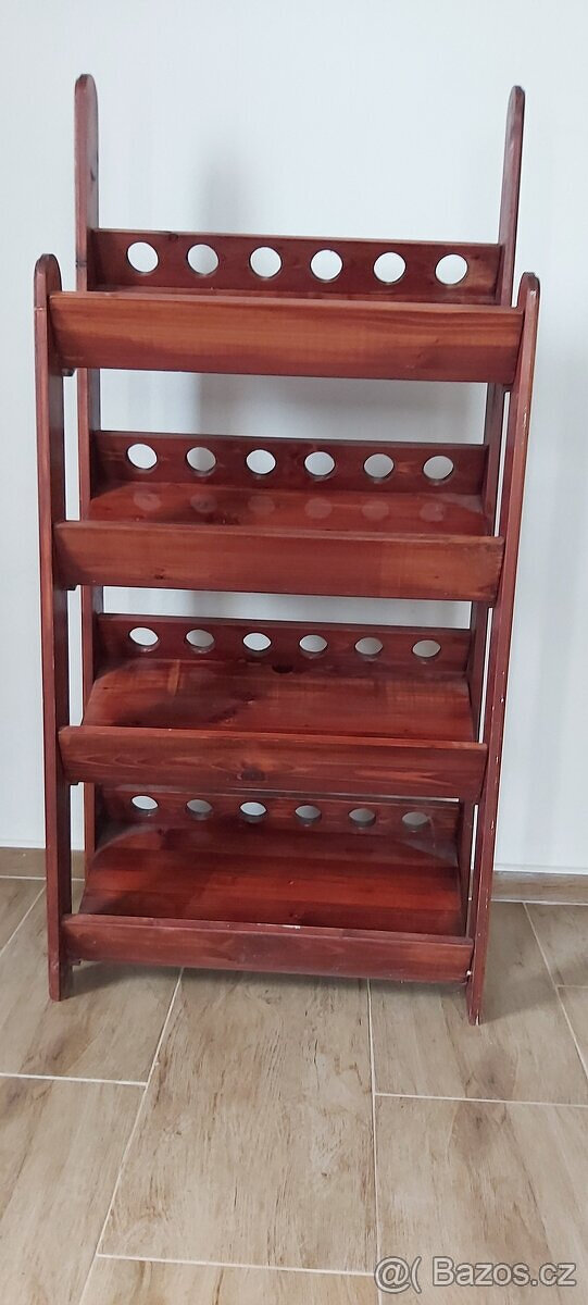 stojan na víno