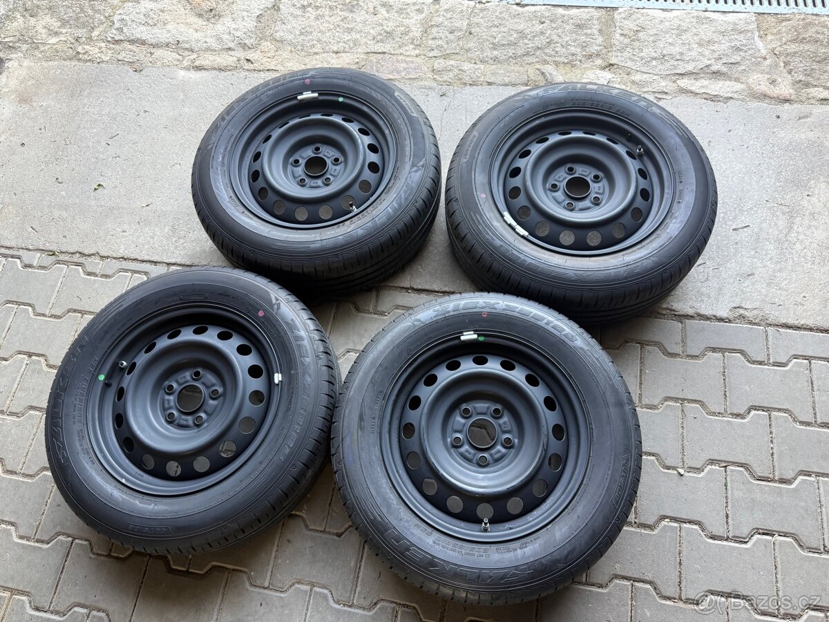 Yaris Cross 16” letní