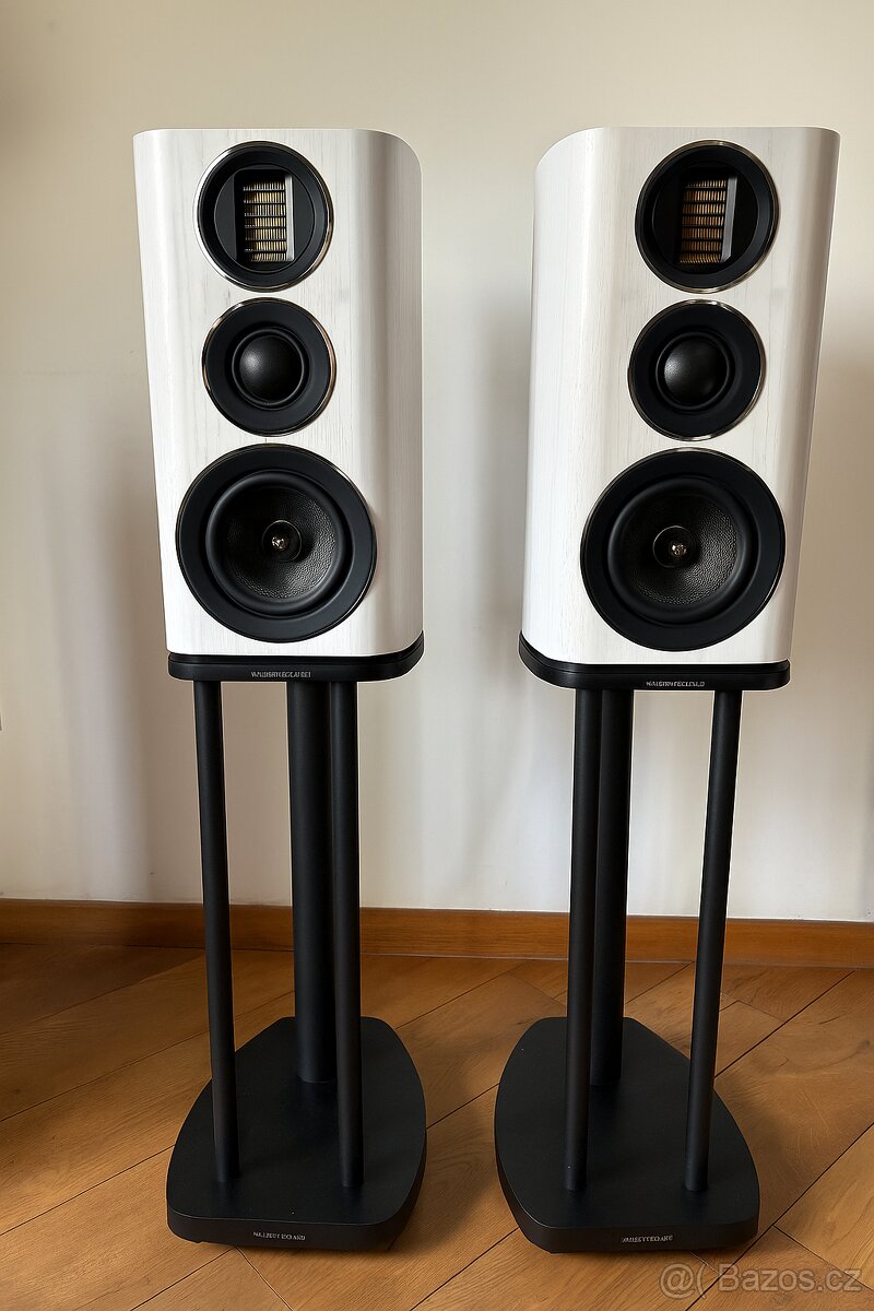 Wharfedale EVO 4.2 (bílá) + originální stojany Wharfedale