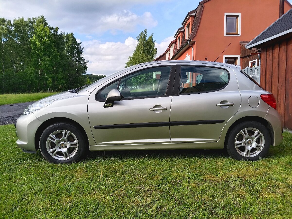 Peugeot 207