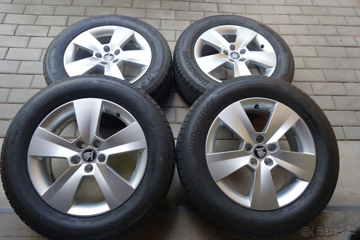 Prodám kompletní obutá Alu kola R 16, 5x100