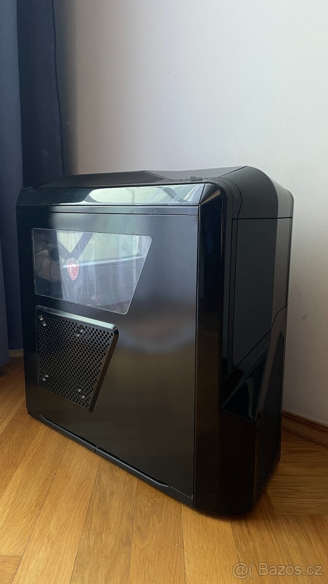 Stolní PC- intel i7-9700k