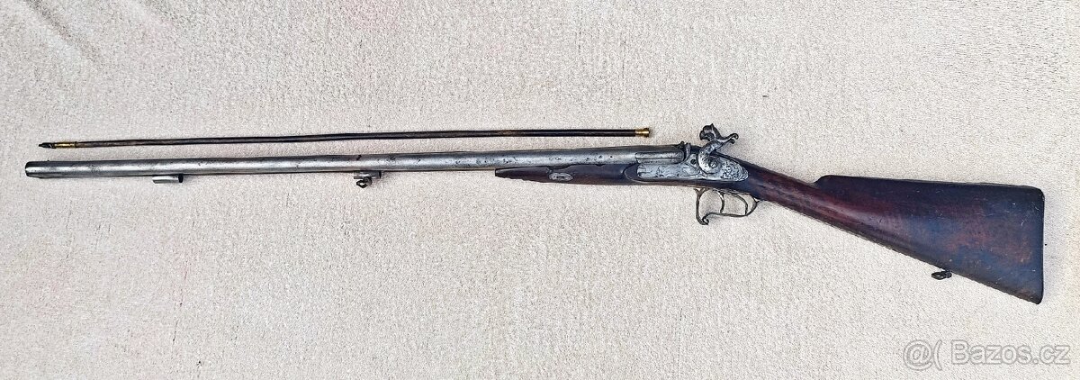 Prodám historickou perkusní brokovnici cca.1840