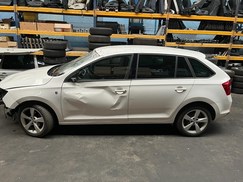 Náhradní díly z auta:Rapid Spaceback 1.2TSI kód Motoru CBZ