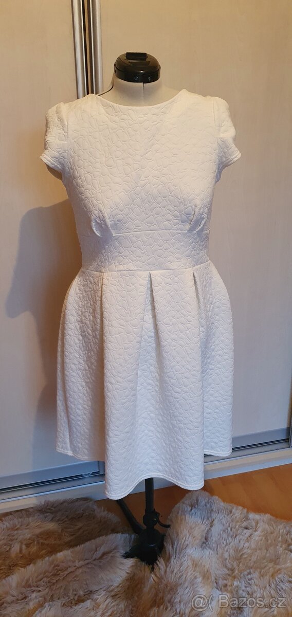 Closet šaty UK16 bílé