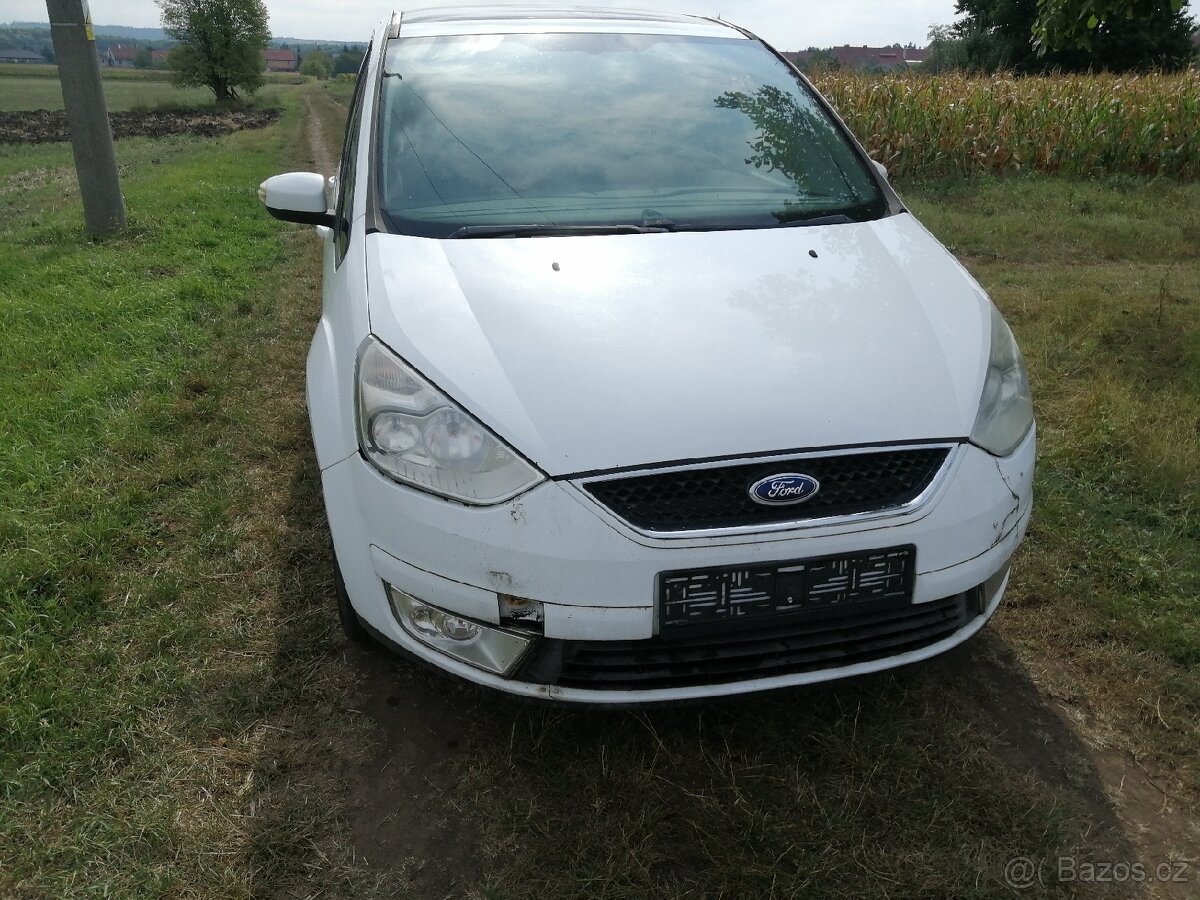 Ford Galaxy 2,0tdci 103kW 6-kvalt PANORAMA bez koroze