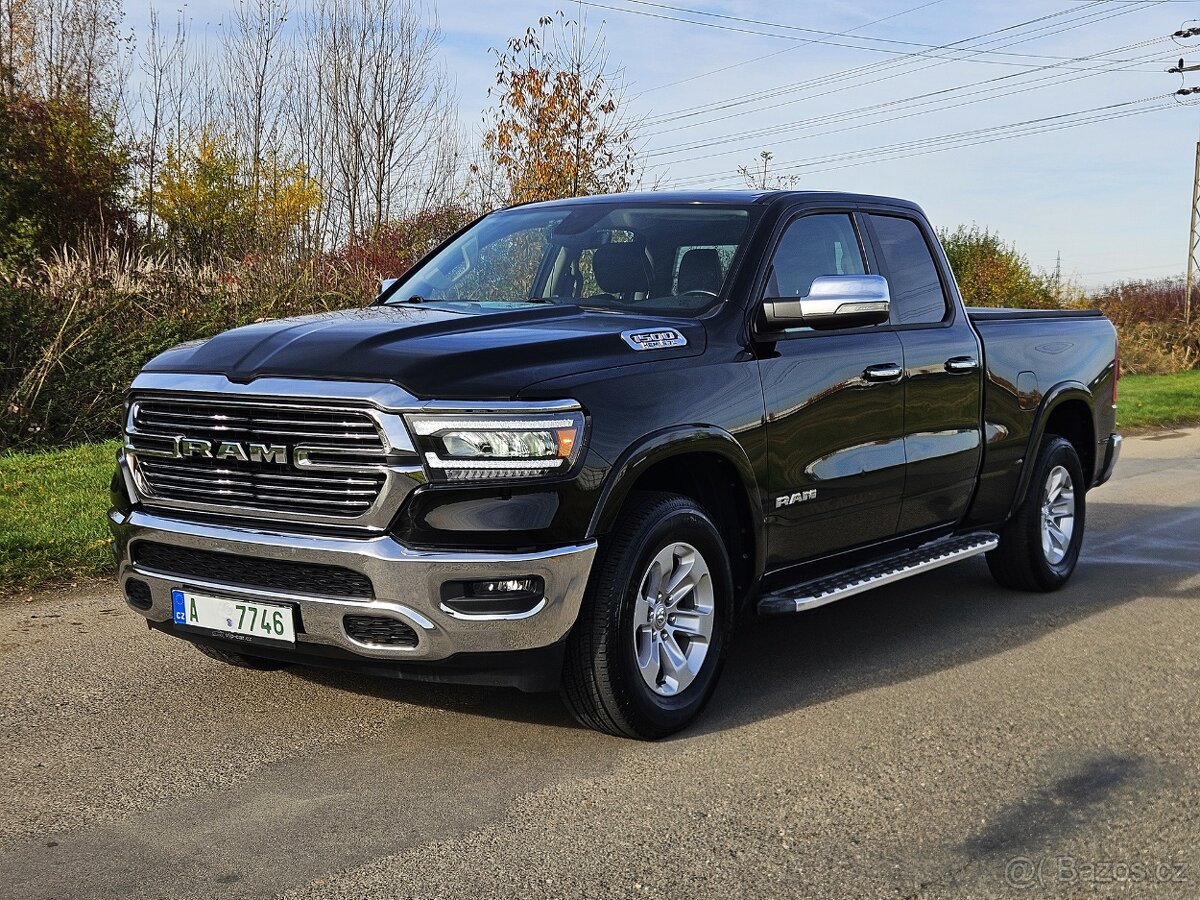Dodge Ram 1500 Laramie 5.7 HEMI LPG