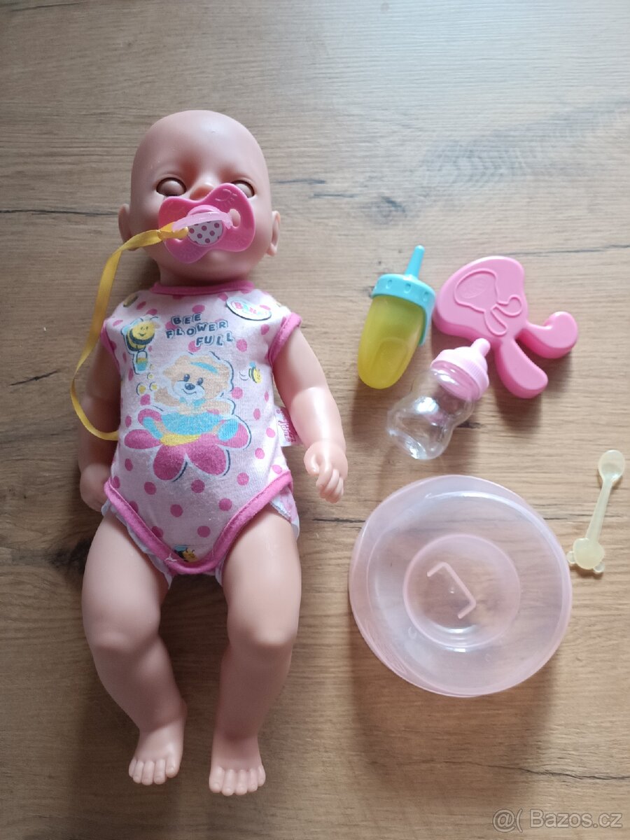 Panenka s příslušenstvím baby Born