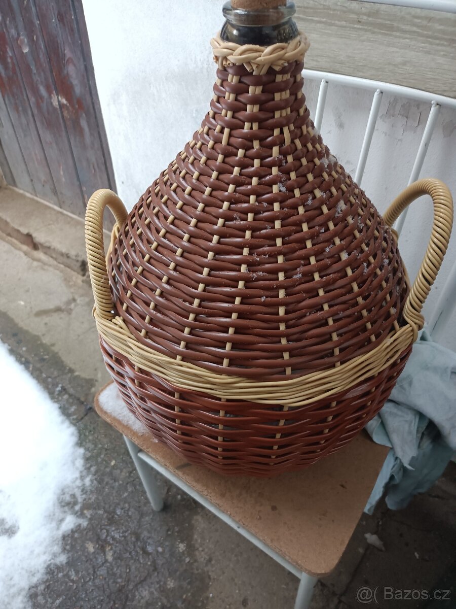 Demižon  25 L nový