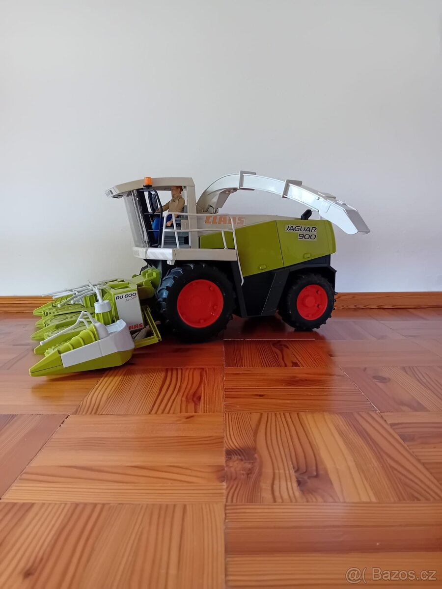 Bruder- Řezačka na kukuřici CLAAS JAGUAR