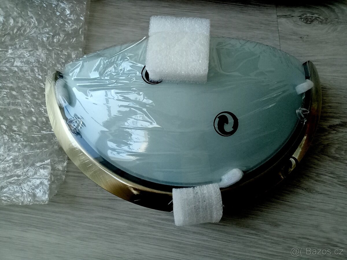 Nové nástěnné světlo