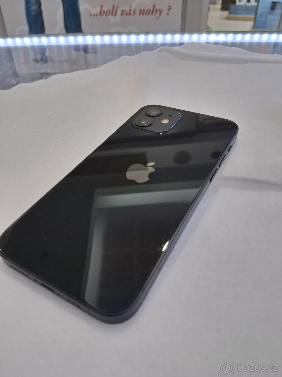 Apple iPhone 12 64 GB