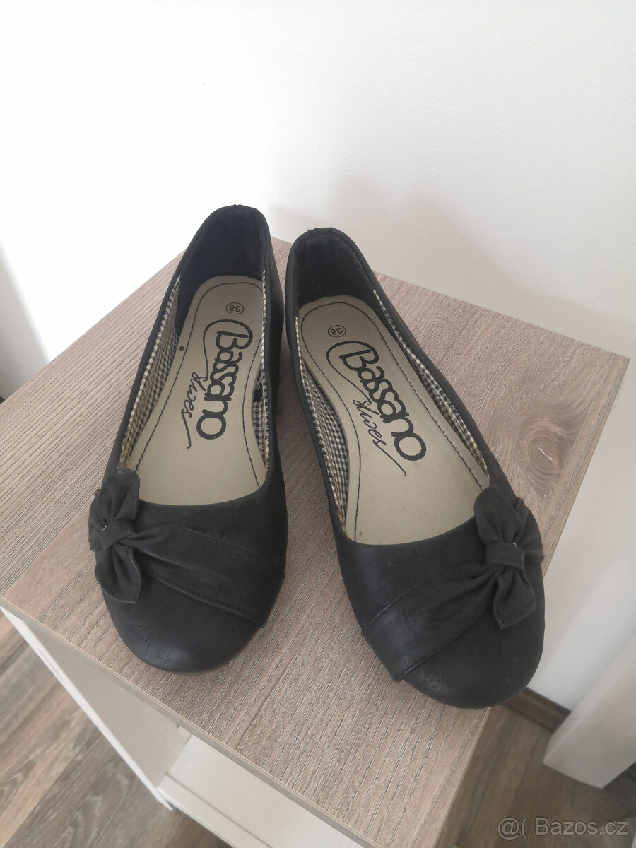 Elegantní balerínky s mašlí