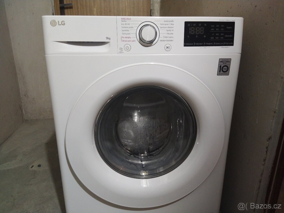 Parní pračka LG