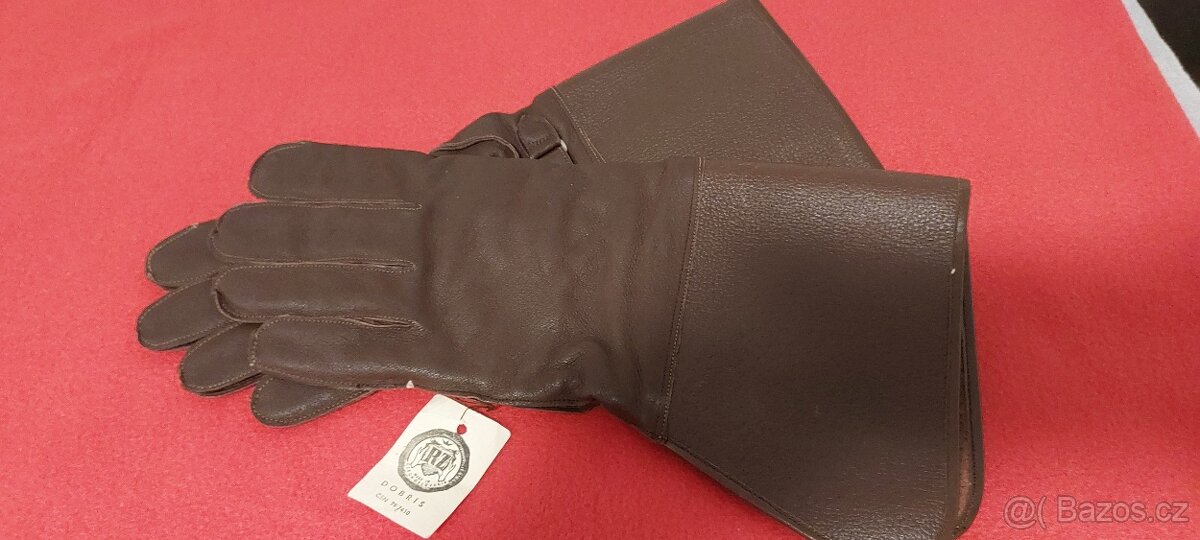 Rukavice na veterána