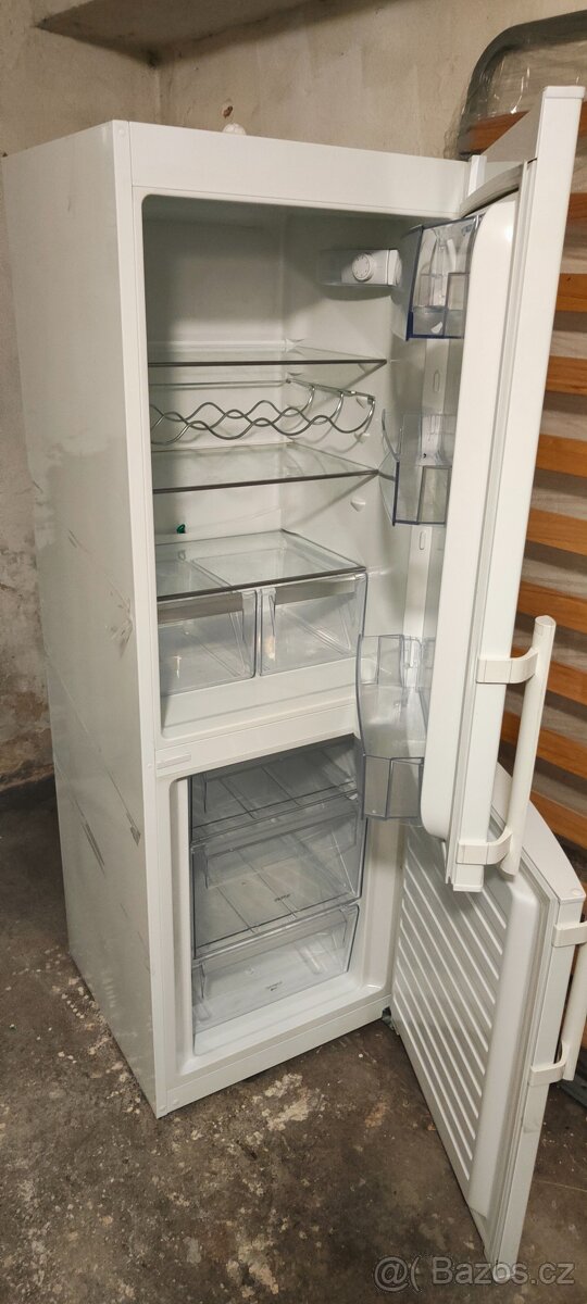 Lednice s mrazákem Electrolux