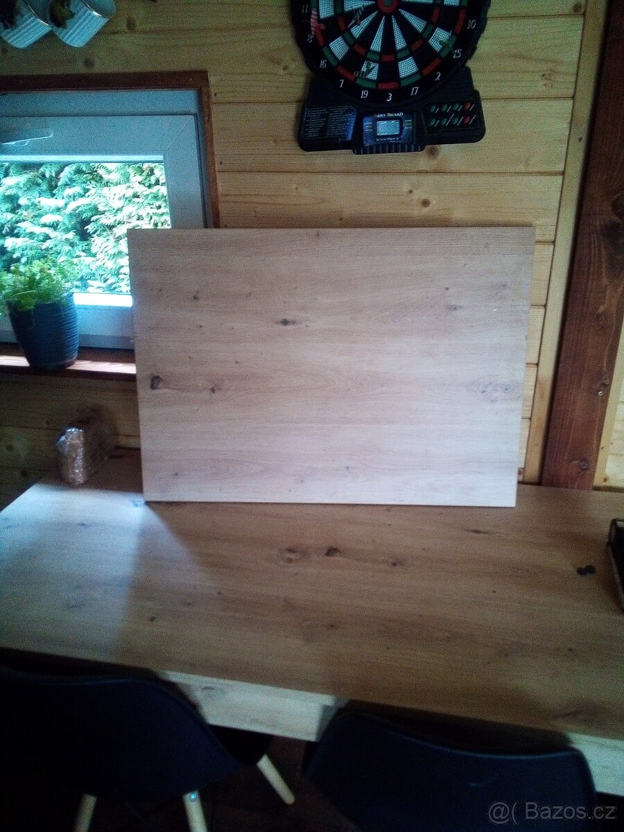 Deska na stůl