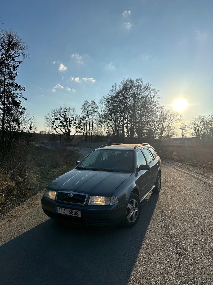 Škoda octavia Tour