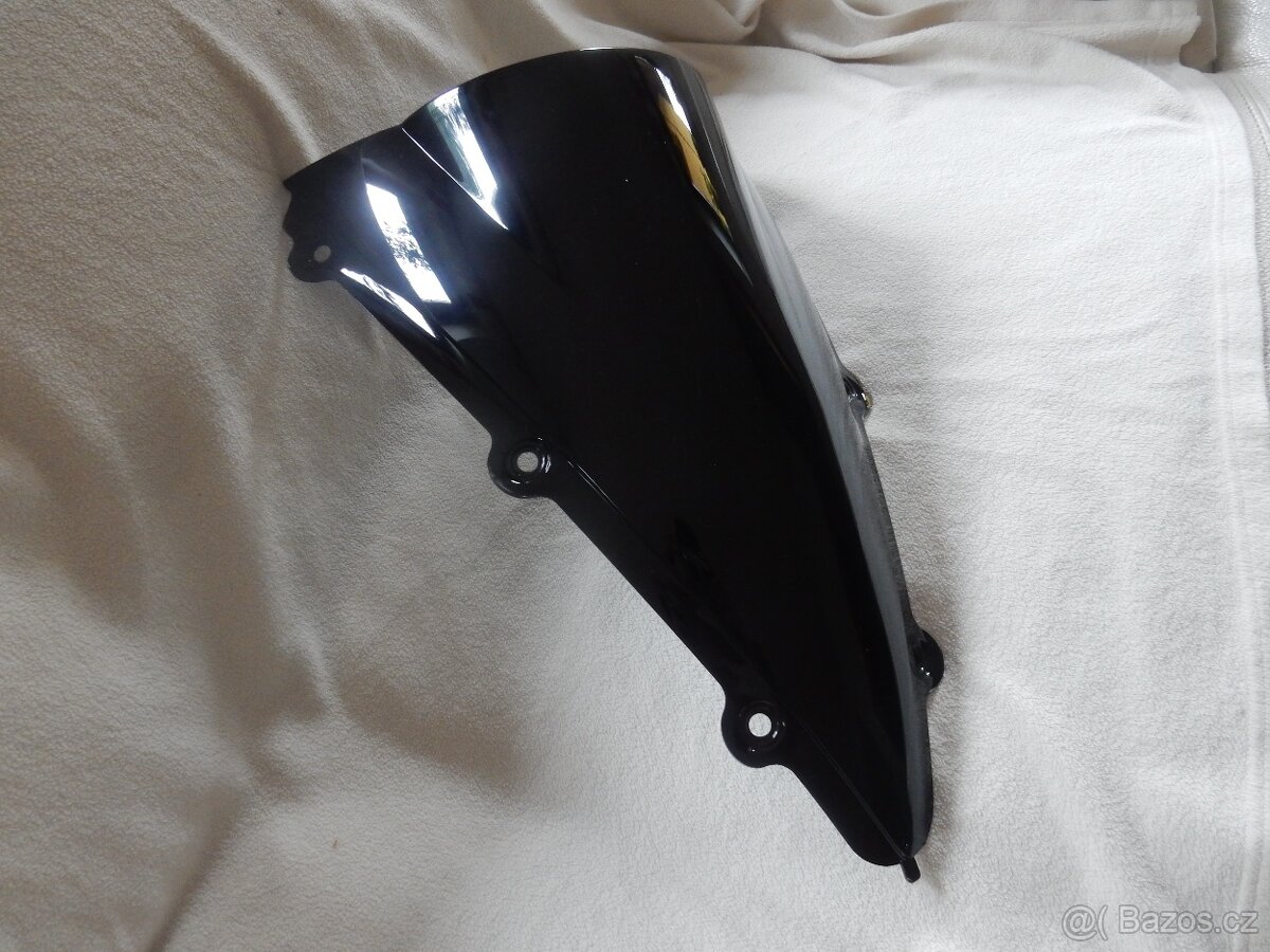 Yamaha r1 04 06 rn12