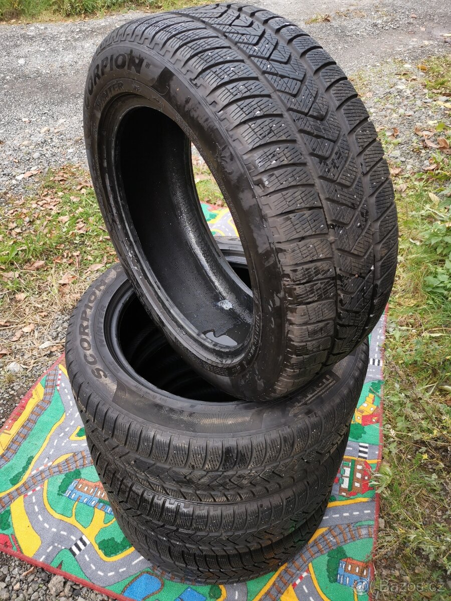 zimní pneu 235/55 R19 Pirelli Scorpion vzorek 6mm
