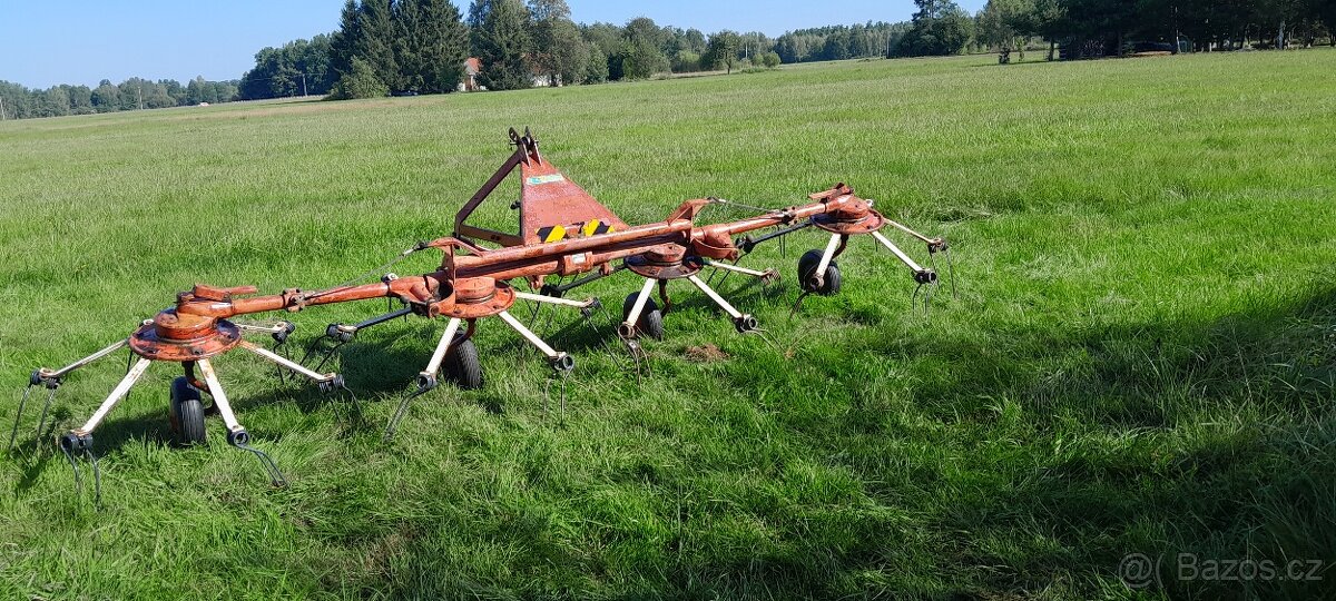 prodám nesený obraceč sena FAHR KH 4