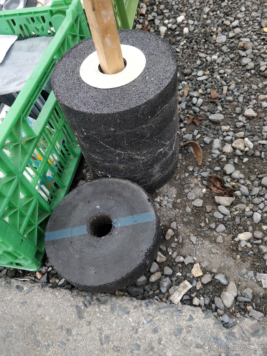 Brusný kotouč 15 cm