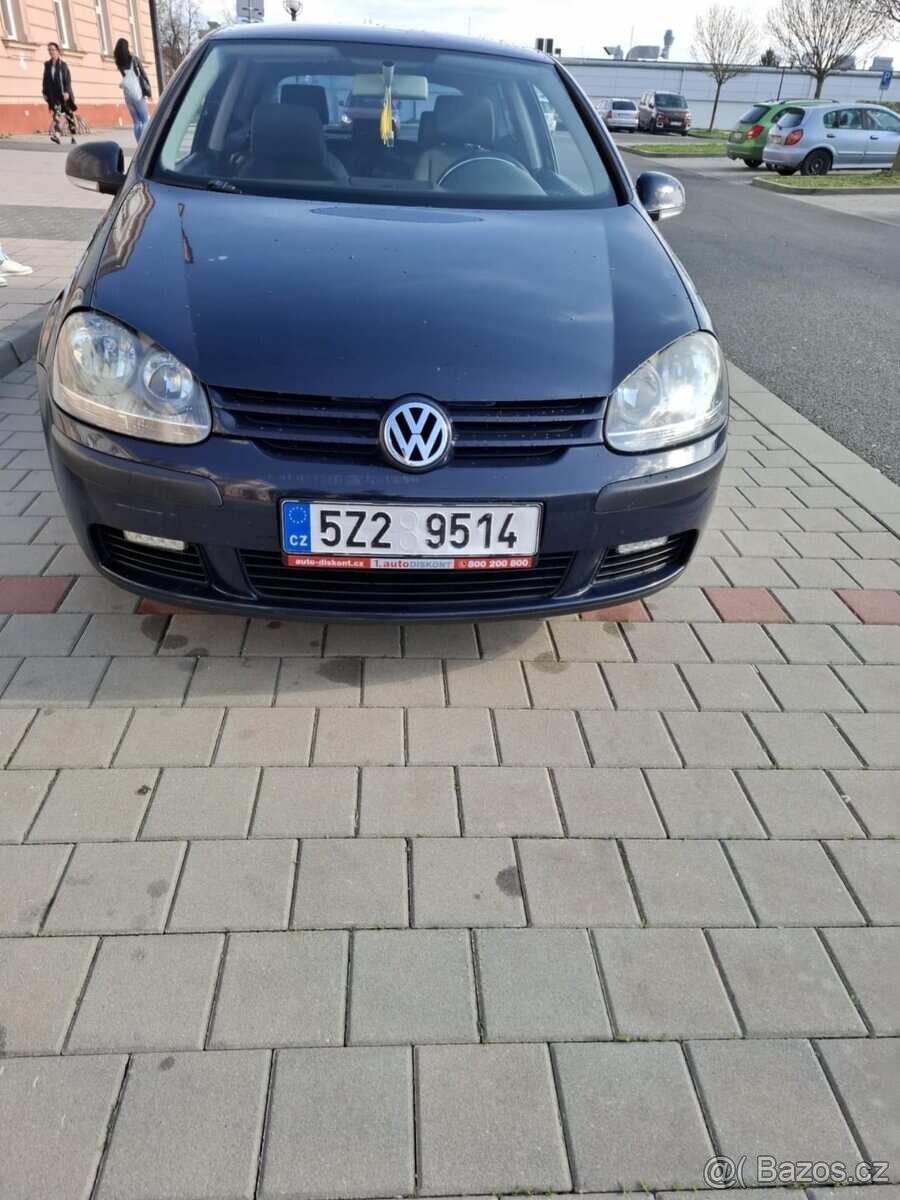 Golf 5 1.6 FSI 85kw 2004