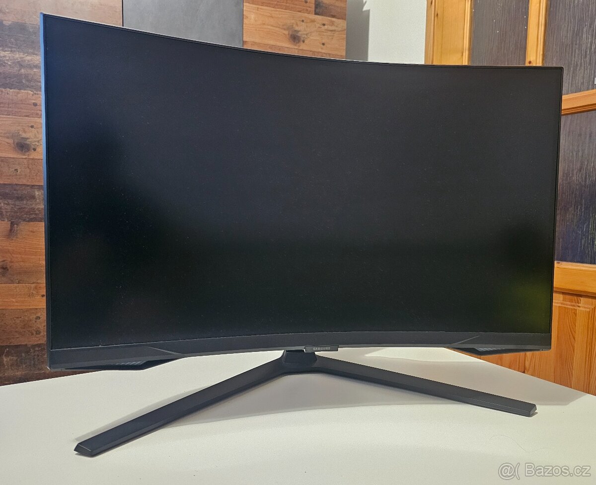 Herní monitor 27" 240Hz