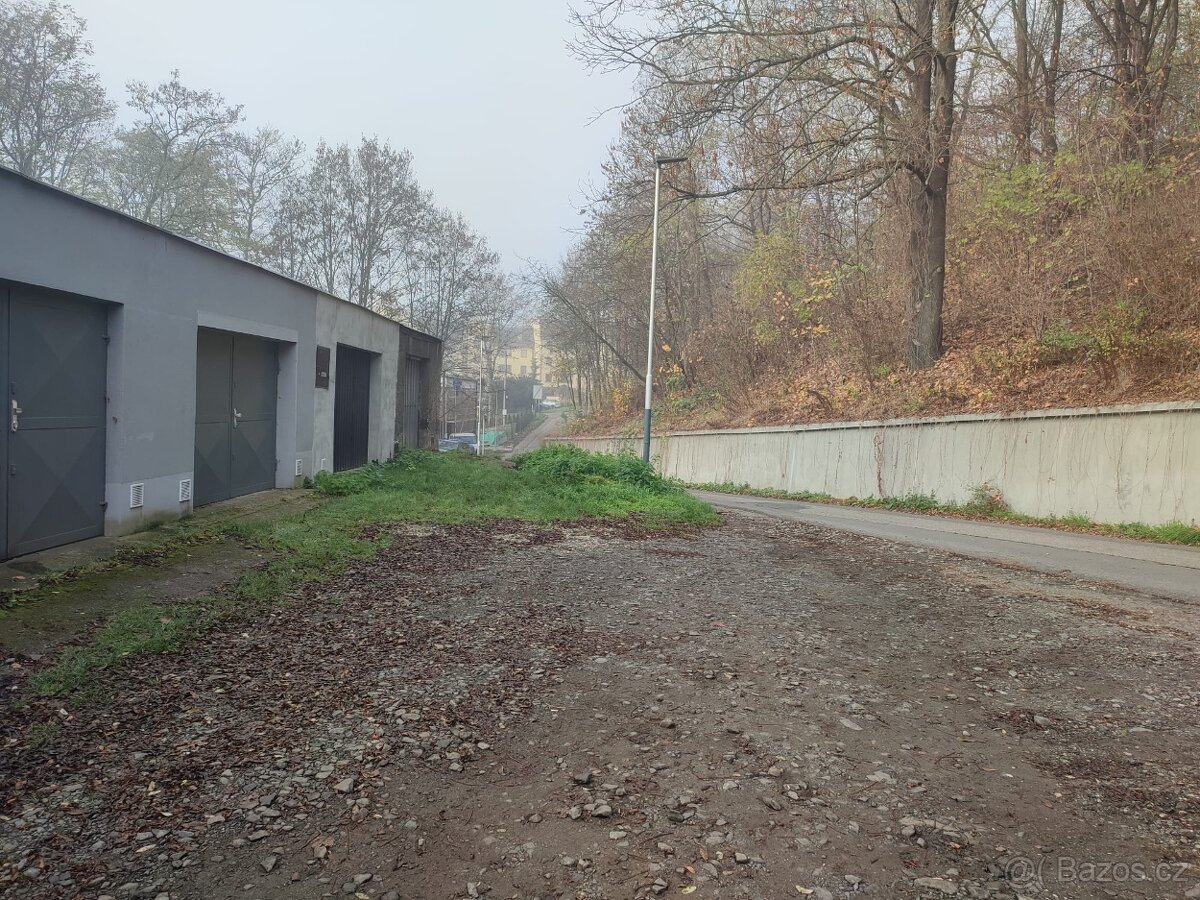 pronájem extra velké garáže Ostrava centrum 30m2