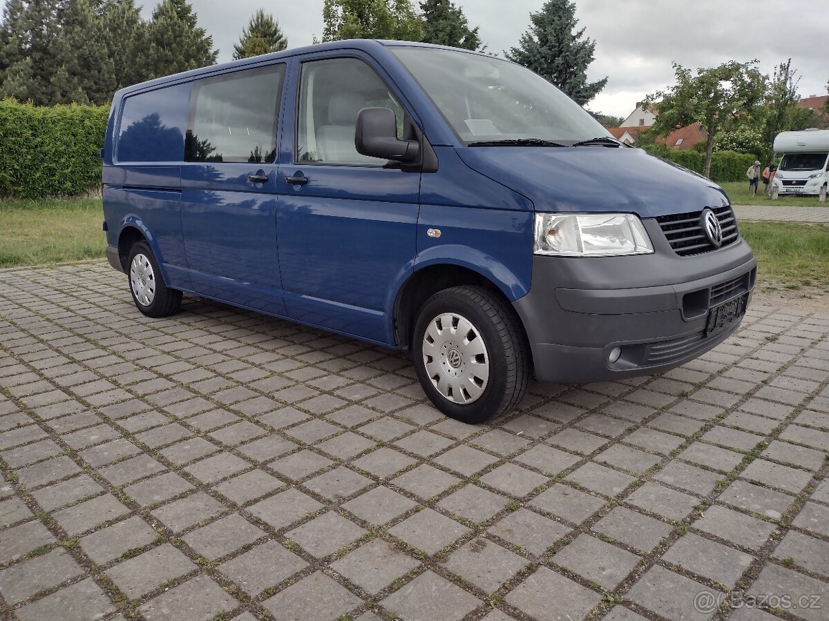 Volkswagen Transporter T5 1.9TDI
