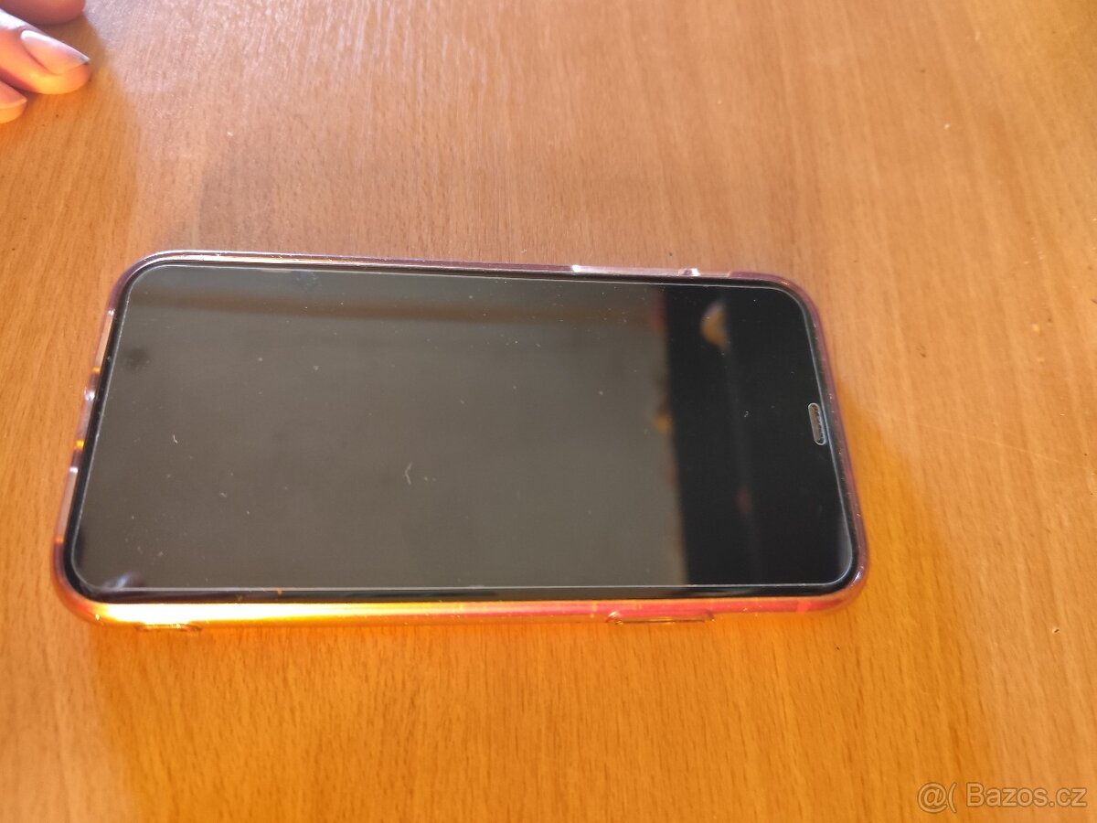 Prodám iPhone 11, 64G