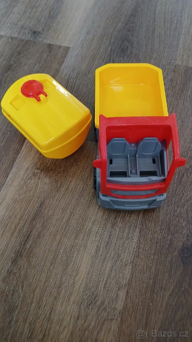 Auto Igráček