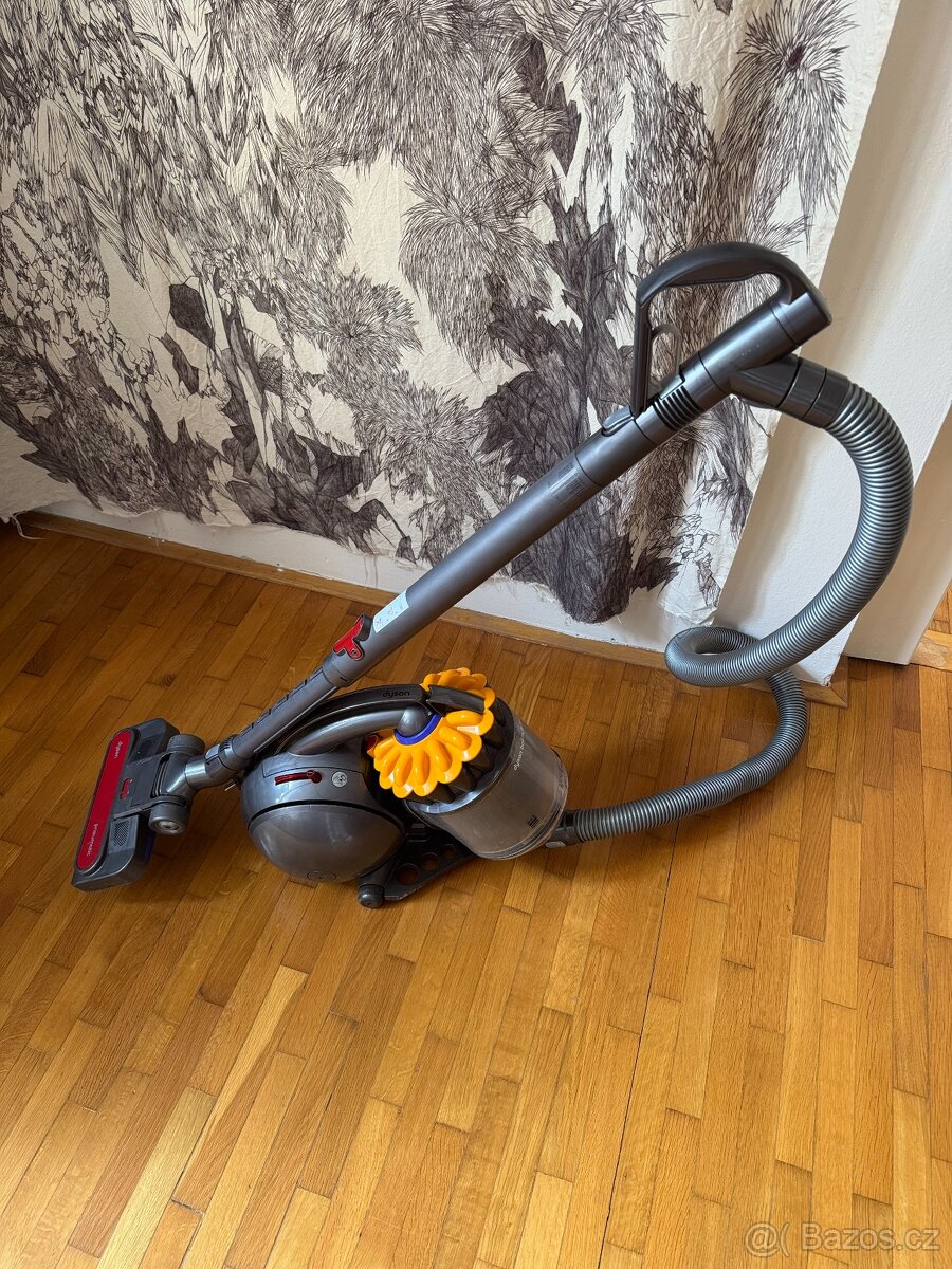 Vysavač Dyson Ball Multi Floor